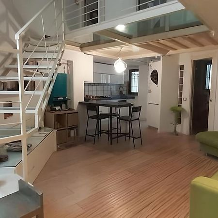 Apartament La Casa Nel Cortile-Free Parking Mediolan Zewnętrze zdjęcie